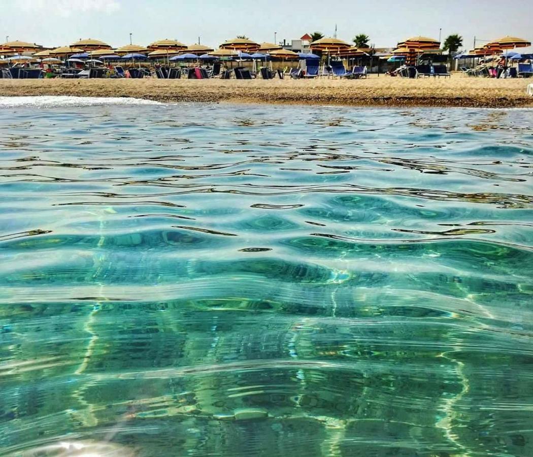 Villa Climatizzato In Centro A 100M Dal Mare Cirò Marina Exterior foto